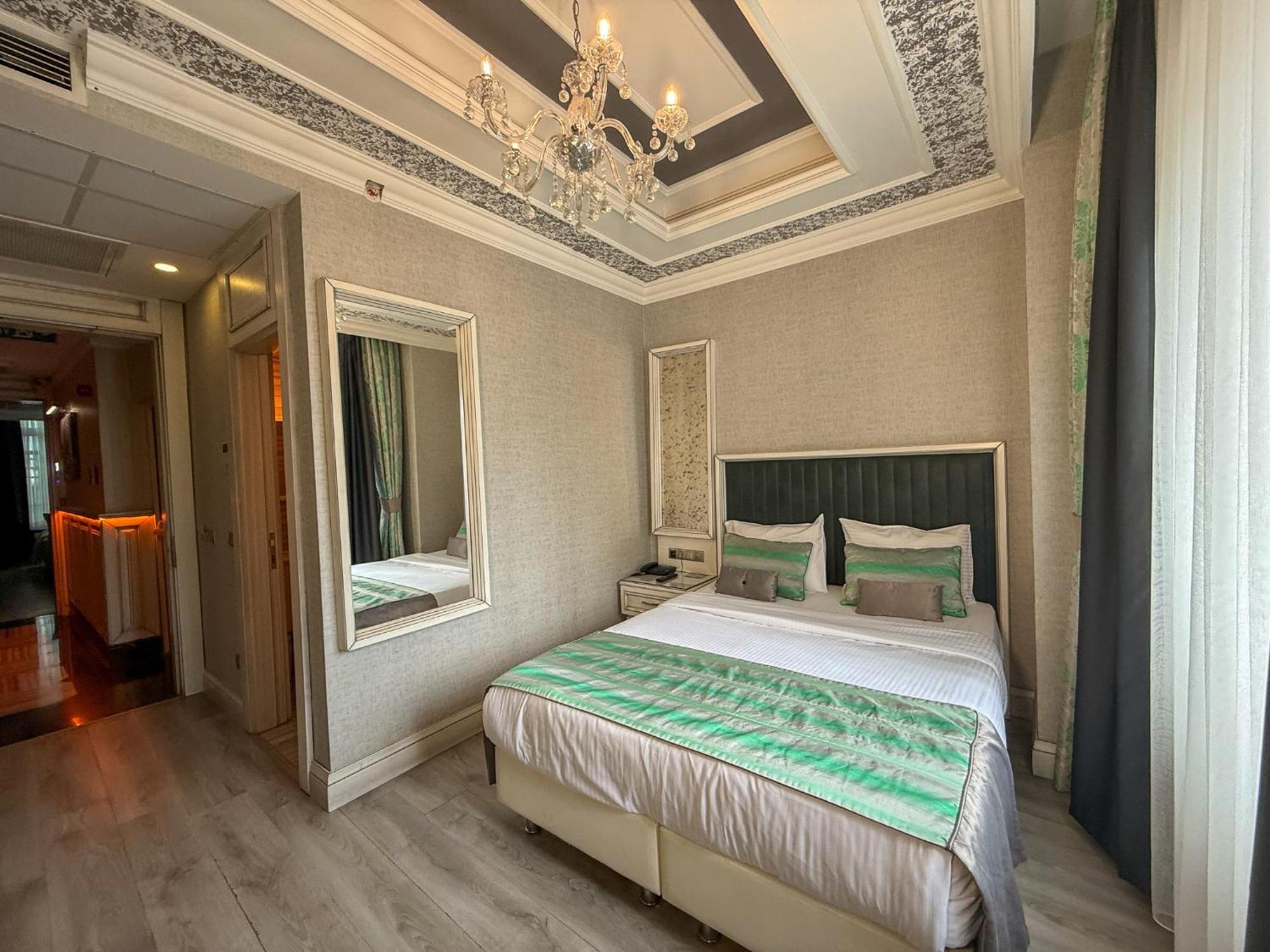 Manesol Old City Bosphorus Isztambul Kültér fotó